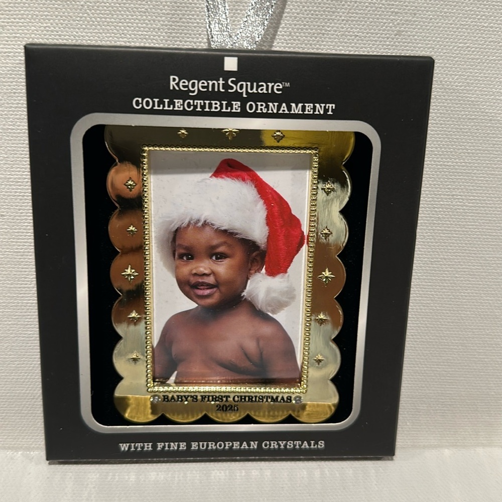New in Case Regent Square Collectible Ornament with Fine European Crystal.